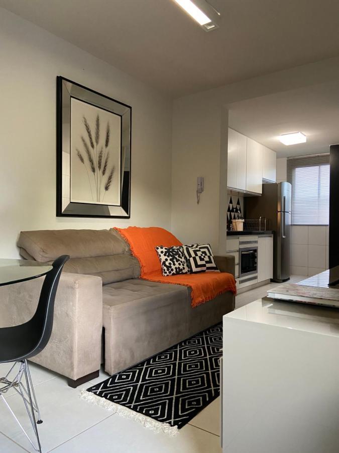 Sinta-Se Em Casa! Ap Novo, Aconchegante E Funcional- Otima Localizacao Apartment Montes Claros Luaran gambar
