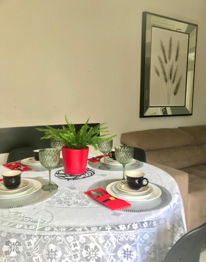 Sinta-Se Em Casa! Ap Novo, Aconchegante E Funcional- Otima Localizacao Apartment Montes Claros Luaran gambar
