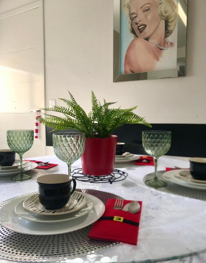 Sinta-Se Em Casa! Ap Novo, Aconchegante E Funcional- Otima Localizacao Apartment Montes Claros Luaran gambar